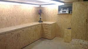 Ein Traum Aus Osb Und Einer Nacht Den Ganzen Sommer Habe Ich Mir Den Traum Von Holzbearbeitung Werkbank Ideeen Garage Ideeen Werkbank
