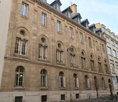 Its initial capacity was 1,100 students including 900. Institut De L Assomption Wikipedia