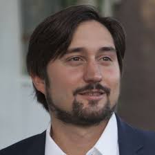 Dr. Oakley, Yukon Vet (TV Series 2014– )