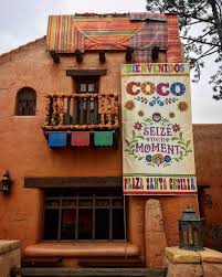 Icameheretofindapurpose Frontierland Disneyland Dlp Disney Disneylandparis Coco Pixar Frontierland Hol Disneyland Disney Paris Disneyland Paris