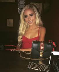 Naomi Woods S Best Free Vr Porn Movies Online At Vrsumo Com