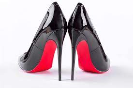 Scarpe con tacco baldowski scarpe con tacco rosso. Storia Delle Louboutin Le Celeberrime Scarpe Dalla Suola Rossa Life People