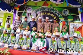 20 Santri Biak Khataman Quran Metode Qiroati Antara News Papua