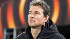 Aogo postete einen screenshot einer. Jens Lehmann Und Dennis Aogo Sind Um Kluge Worte Verlegen