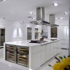 Mineralwerkstoff Arbeitsplatte Bright White Bw010 Staron Marmor Fur Kuchen Weiss