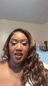 Abigail Dingler's Instagram, Twitter & Facebook