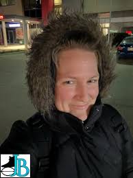 It was freezing 🥶 BUT we brought the heat 🔥 With some Christmas 🎄 tunes  🎶 some challenging coordination AND a good stress reliever 🙌🏻 we were  almost to the point of exhaustion 🤩💥