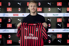 Simon thorup kjær (born 26 march 1989) is a danish professional footballer who plays as a centre back for italian club milan and captains the denmark national team. Simon Kjaer Says It S A Dream To Play For Ac Milan After Sevilla Loan Move Bleacher Report Latest News Videos And Highlights