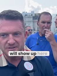 Tommy Robinson samler folk til #unitingthekingdom i London