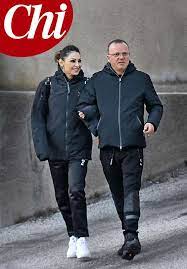 Anna avrebbe voluto le nozze e magari un secondo figlio, ma il cantante non sarebbe stato d'accordo. Anna Tatangelo E Gigi Dalessio Dago Fotogallery