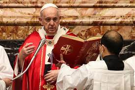 Popes Christmas Mass 2021 Mature Christians Trust God Serve Others Even In Tough Times Pope Says Catholic News Service