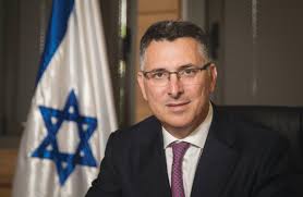 קורסים של אופק חדש מותנה בהגשת מטלה סופית שתוגש למרצה במפגש לפני האחרון של ההשתלמות ( יתכן שבמהלך הקורס המשתלמים ידרשו למטלות נוספות לפי דרישות הקורס) במקרים חריגים, הנחיות האגף להלן: Education Minister S Adviser Shot Dead The Jerusalem Post
