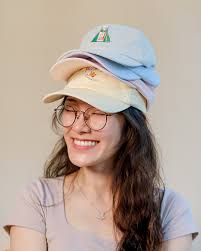 SUPER EXCITED to announce that I will be at Anime NYC this weekend from  Thursday 21st to Sunday 24th. Find me at booth R31!! 🤭💕 As an anime lover  and frequent anime