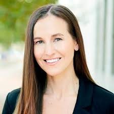 In this post, we will explore some general rules of body language in english communication—but above all, pay attention. 30 Foreplay Ideas From Erotic To Romantic