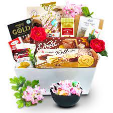 Gifting is a great way to stay connected in our personal and professional lives. Gourmet Gift Basket Store Free Shipping Across Canada On Gift Baskets
