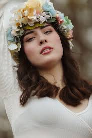 What are some constructive criticisms for this photography post?