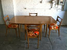 Mcm Drexel Profile Dining Table And Chairs By Funkyluxe On Etsy 950 00 Wood Dining Room Set Dining Furniture Sets Dining Room Furniture Sets