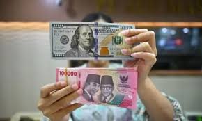 Ekonom: Tambang dan CPO Indonesia Jadi Pemenang di Tengah Krisis Global