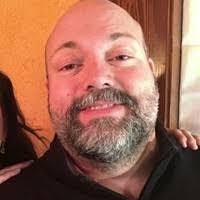 Robert Strait's Instagram, Twitter & Facebook