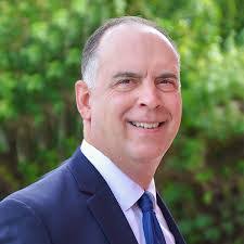 Jim Loring's Instagram, Twitter & Facebook