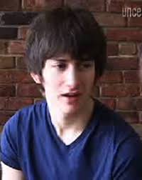 Arctic monkeys are an english rock band formed in sheffield in 2002. Alex Turner Interview Alex Turner Miles Kane Gif On Gifer By Nahn