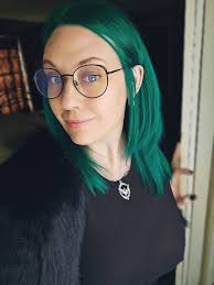 Happy Sunday all. Have a great day. Much love x 💚💙 see that Dee Sneddon  guilting me into putting a blue heart tae 🫣😭😆😆😆😆