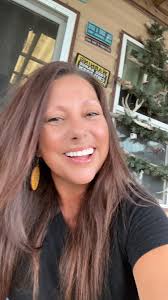 I will restart the entire song if you talk over my favorite part… 😂😂😂