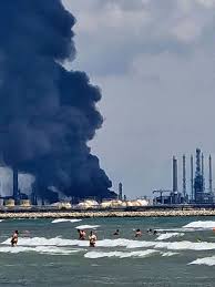 In urma exploziei sase persoane au fost ranite. Axqw9v1f0q100m