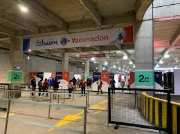 Colombia le explicamos, paso a paso, cómo agendar a un adulto mayor para recibir la vacuna contra el covid el gobierno anunció la segunda fase de vacunación, que incluirá a los mayores de 60. Compensar Y Nueva Eps Abren En Corferias El Punto De Vacunacion Contra El Covid 19 Mas Grande Del Pais Nueva Eps