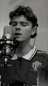 BUTTERFLIES • Ashton Fraser (Justin Bieber Cover)