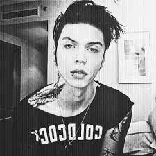 Logan Cameron's Instagram, Twitter & Facebook