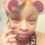 Rosalyn Williamson's Instagram, Twitter & Facebook