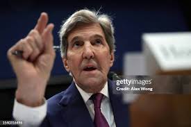 52,070 J Kerry Photos & High Res Pictures