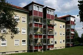 Wohnung 1.og mit balkon und einbauküche in würzburg heidingsfeld. 3 Zimmer Wohnung Zu Vermieten Peter Schneider Strasse 8 97074 Wurzburg Mapio Net