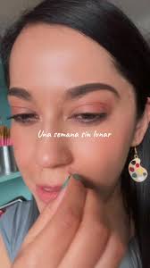 Truco de Maquillaje para Camuflar Barritos y Lunares