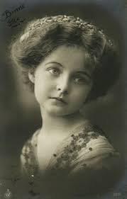 Maybe you would like to learn more about one of these? 900 Alte Fotos Ideen Alte Fotos Fotos Vintage Fotos