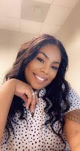 Kendra Latson's Instagram, Twitter & Facebook