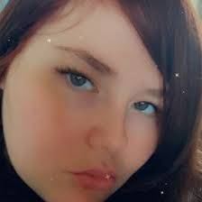 Tabitha Plummer's Instagram, Twitter & Facebook