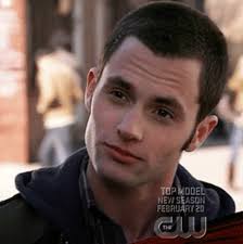 unpopuläre Meinung: Dan sah mit den kürzeren Haaren besser aus :  r/GossipGirl