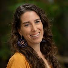 becucares #peoplehelpingpeople