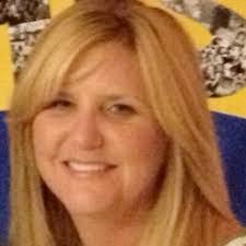 Dee Byrd's Instagram, Twitter & Facebook