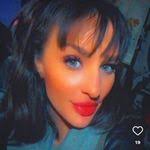 Heather Merrell's Instagram, Twitter & Facebook