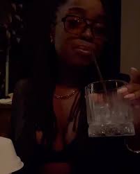 If you know me…then you know that I was in Heaven! 😍 All I need to see now  is the O'Jays and I'm set!