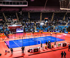 Het usc heeft 2 banen die je los padel is snel en toegankelijk. What Is Padel Tennis Head