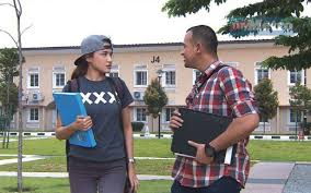 Lakonan hebat oleh amyra rosli dan sharnaaz ahmad. Ramai Nak Tengok Sharnaaz Lembut Harian Metro