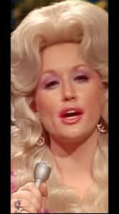 Top Female Country Singers: Celebrating the Legacy of Dolly Parton