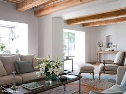 Cannes Une Maison De Vacances Pas Du Tout Bling Bling Elle Decoration Decoration Maison Maison De Vacances Amenagement Maison
