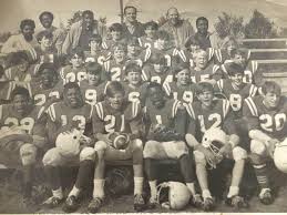 please be sure to follow the OSHS for fabulous old images. The answer is in  the comments