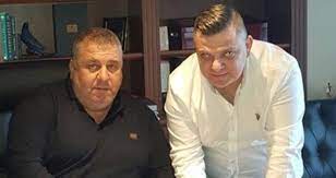 Hali̇l falyali i̇smi̇ merak edi̇lmeye başlandi sedat peker'in ortaya attığı iddiaların ardından sosyal medyada en çok aranan isimlerin başında halil falyalı geldi. Falyali Londra Ya Sponsor Kibris Gazetesi Kibris Haber Kktc Son Dakika Ve Gundem Haberleri