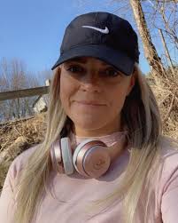 Sunday stroll with Louie Lou Who🥰 #pitbullsofinstagram #pitbull  #dontbullymybreed #fitness #fitnessmotivation